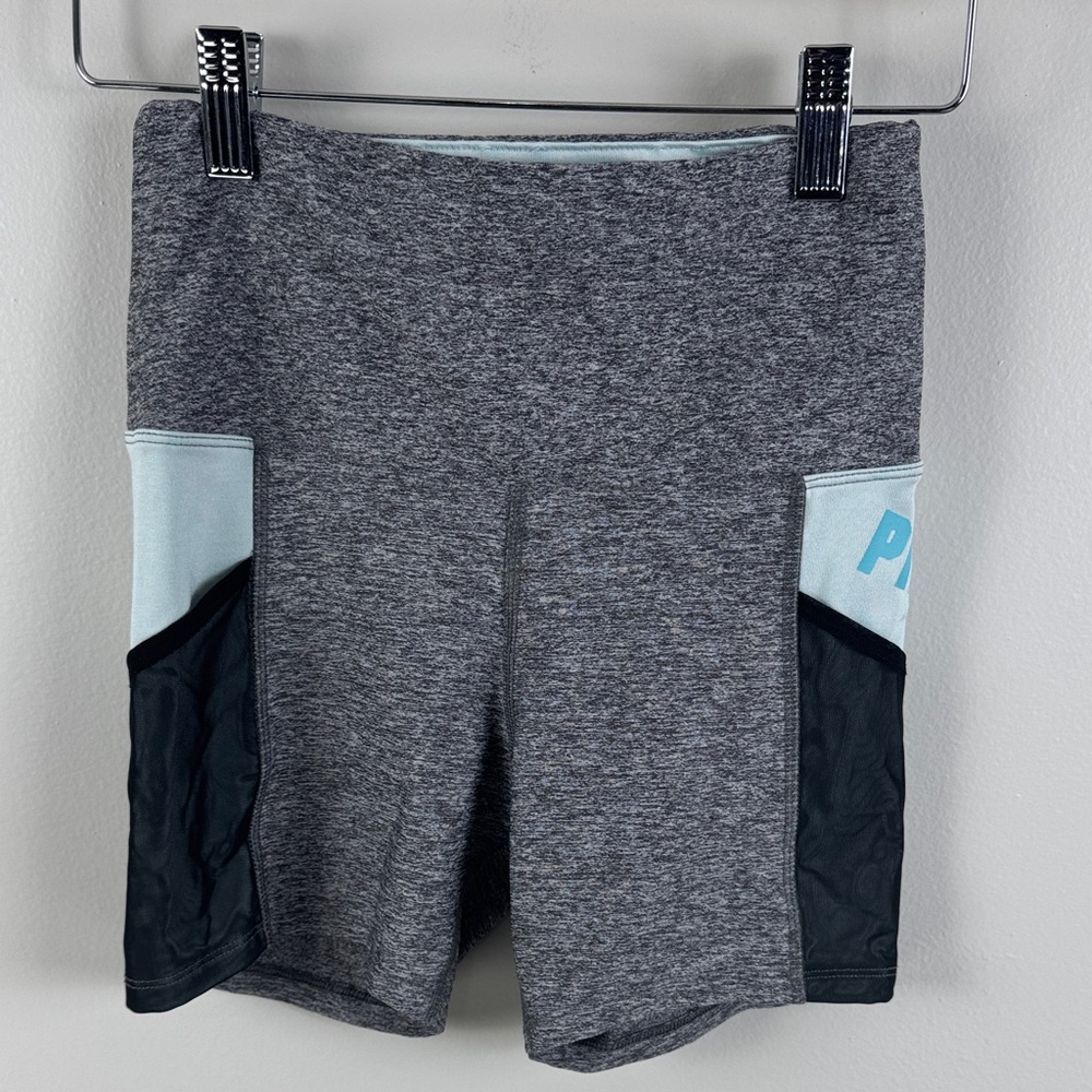 ✨3/$25✨ PINK Ultimate Gray and Black Athletic Shorts - XS